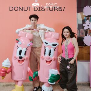 เปิดตัวพรีเซนเตอร์คนใหม่! “มีน นิชคุณ” ถ่ายทอดความละมุนแบบ “Pink Glow” ที่งาน BioActive+ x Donut Disturb Ari 💖✨